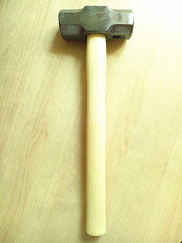 Heavy Sledge Hammer with Wooden Handle