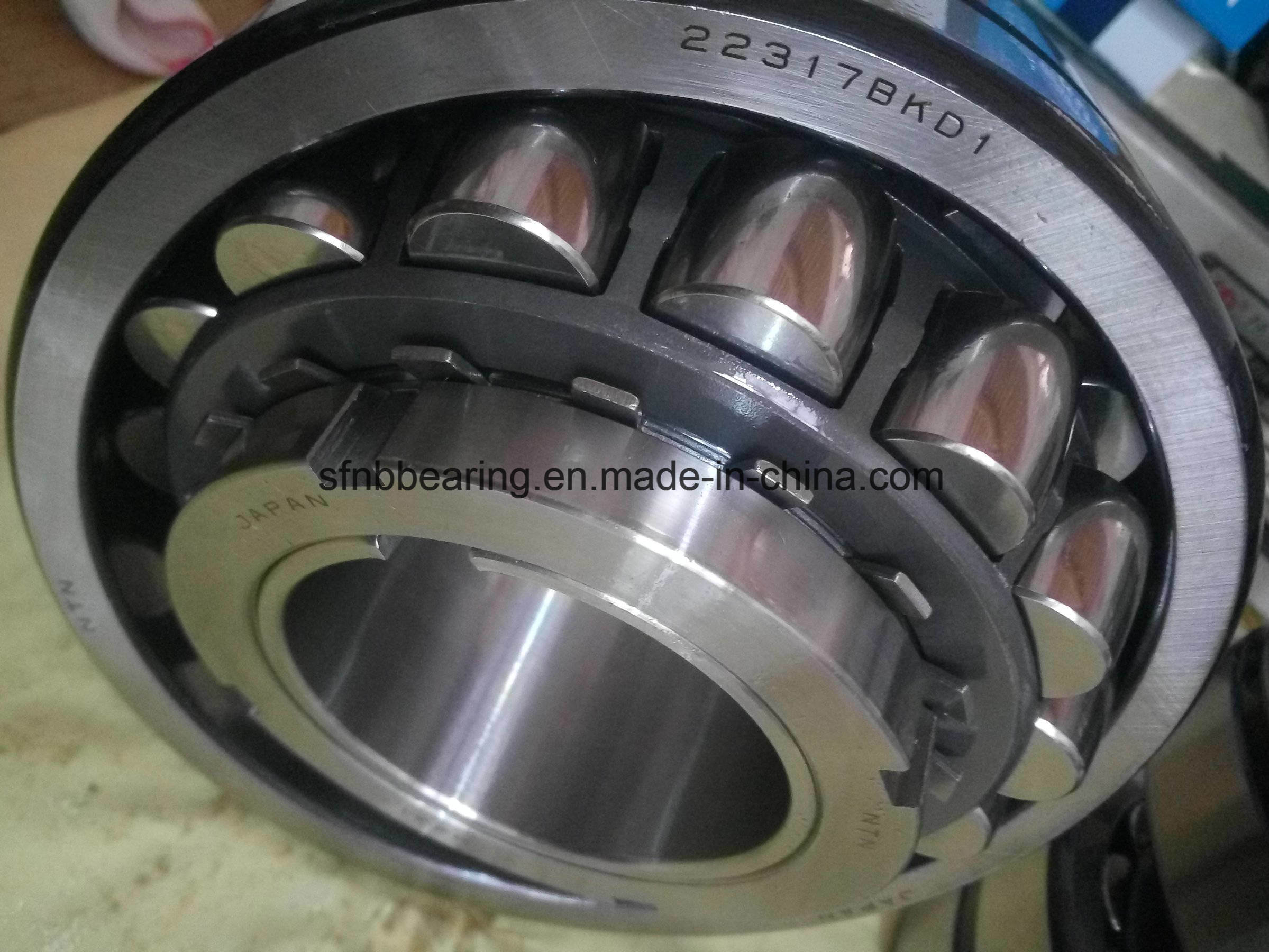 Agricultural Machinery Bearing SKF 22317bkd1 with Adapter Sleeve