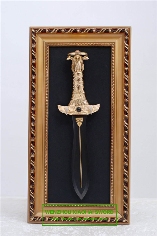 Fantasy Knife Deocrative Egypt Knife with Wooden Frame 9512040