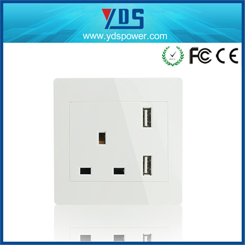 3 Pin British electric Socket Wall Electric USB Socket Outlet