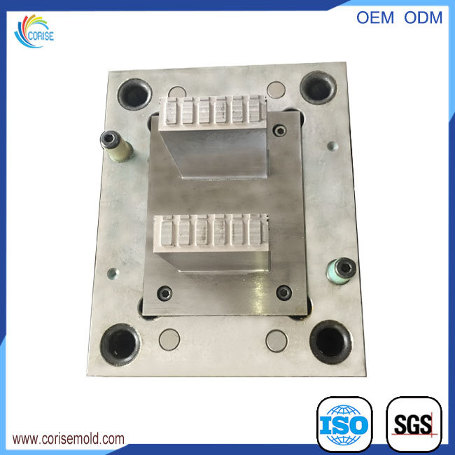USB Charger Multi Port Adaptor Customized Plastic Die Casting Mould