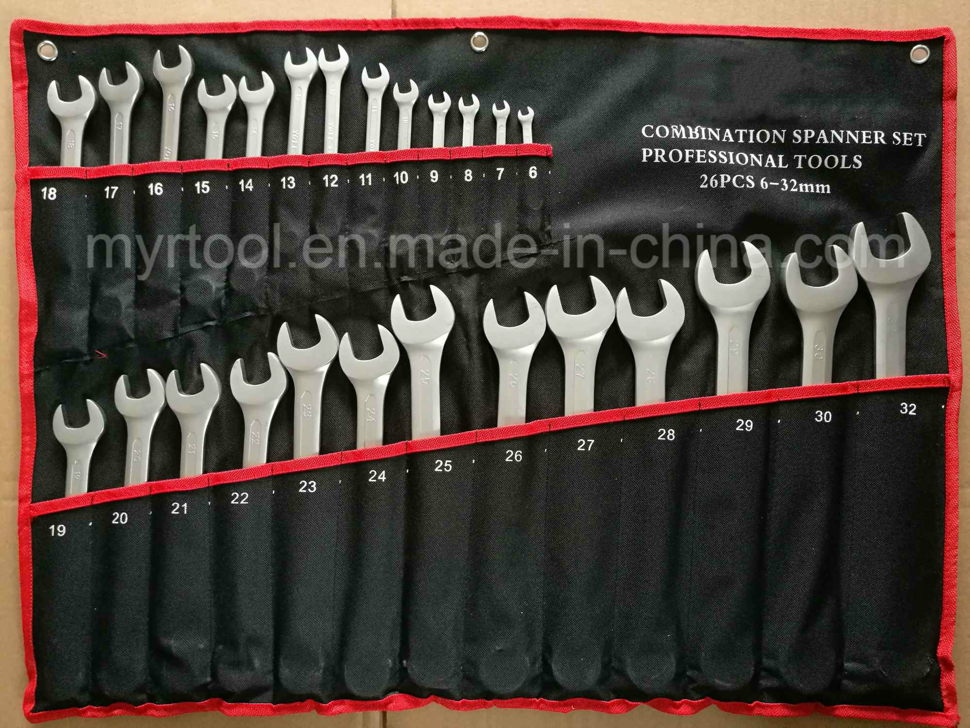 26PCS Good Quality Combiantion Wrench Set in Rolling Bag (FY1026W)