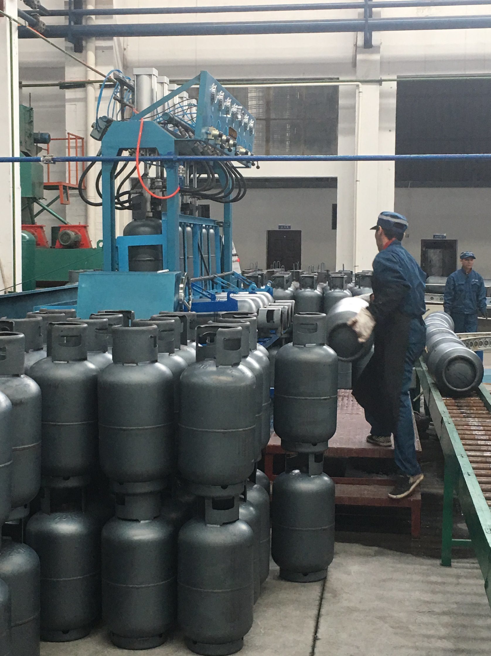 Hydrostatic Testing Machine for LPG Gas Cylinder Repairing Line
