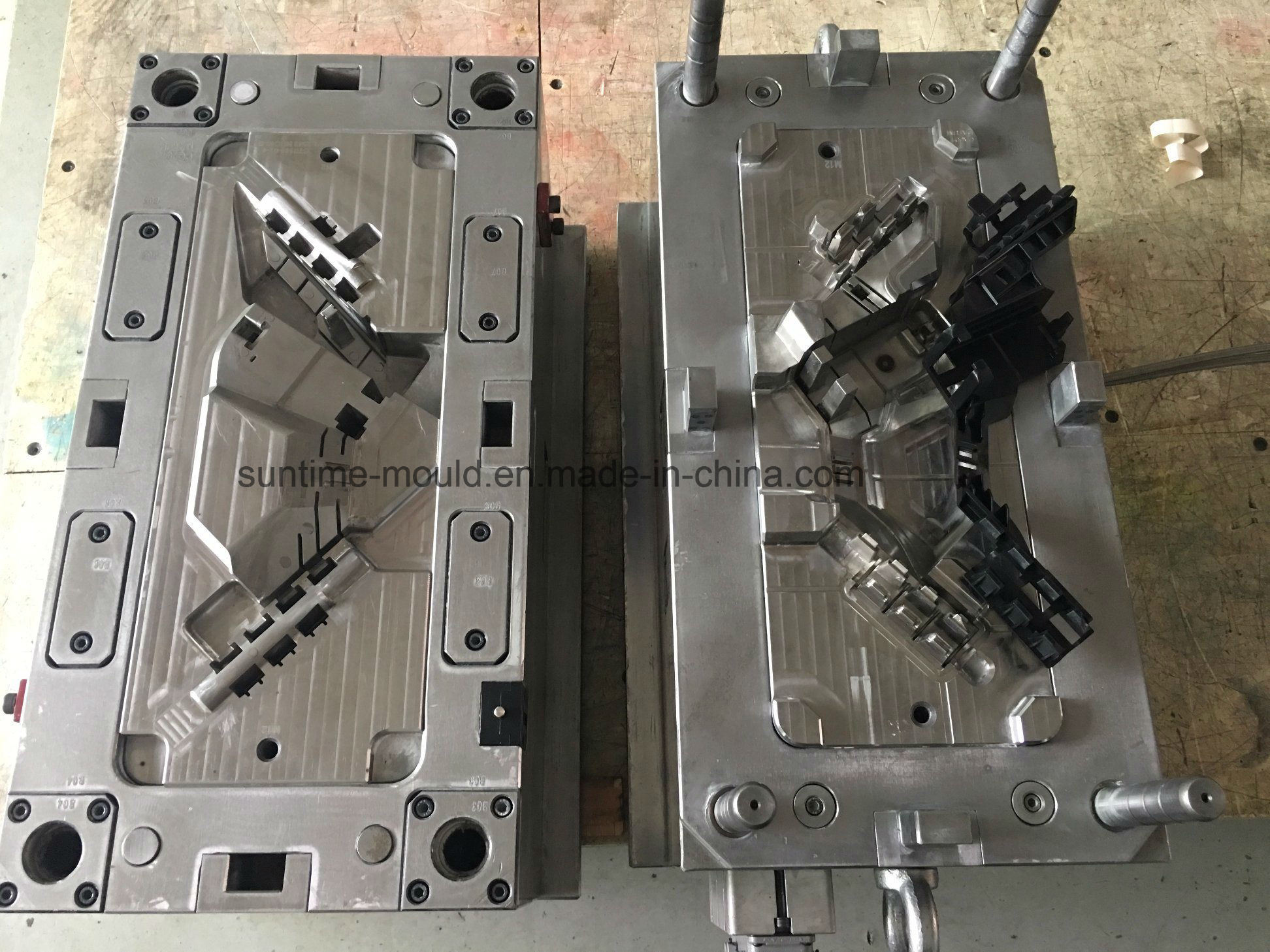 Plastic Mold High Quality Competitive Price Injection Molding