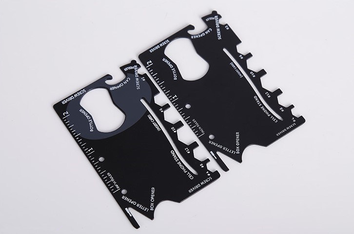 Outdoor Camping 18 in 1 Survival Multifunction Card Knife