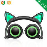China New Fashion Cute Design Wired Stereo Showy Cat Headphone