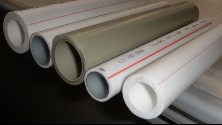 Pn12.5, 16, 20, 25 PPR Pipe for Hot and Cold Water Supply