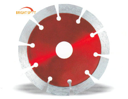 Hot Press Sintered Segmented Diamond Saw Blade for Concrete