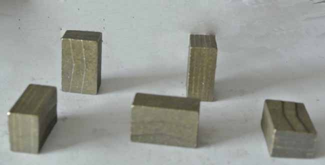1800mm Sandstone Saw Segments-Diamond Cutting Tool for Hard Stone Cutting