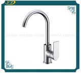 Simply Designed Deck Mounted Goose Neck Single Handle Kitchen Faucet