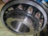 Agricultural Machinery Bearing SKF 22317bkd1 with Adapter Sleeve